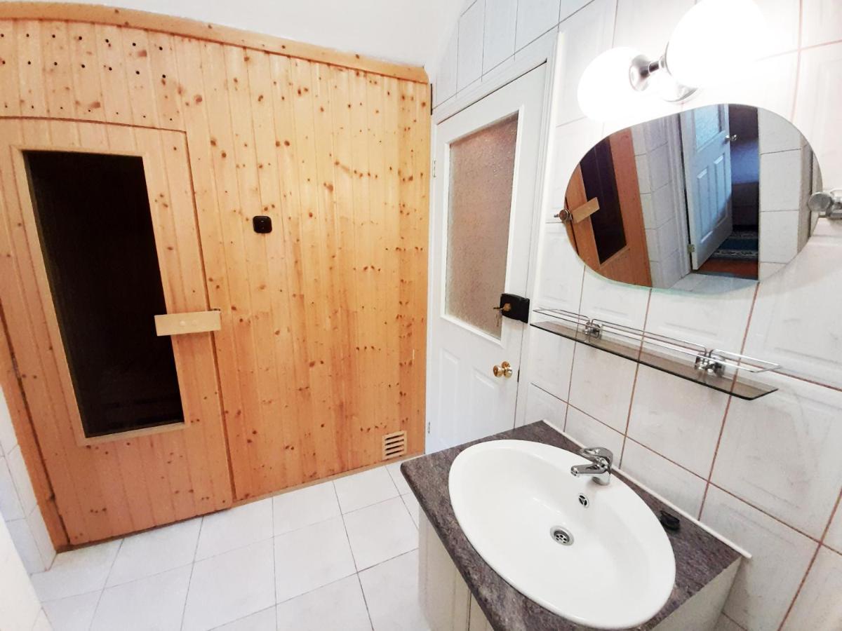 Matra Wellness Vendeghaz Hotel Parádsasvár Eksteriør billede
