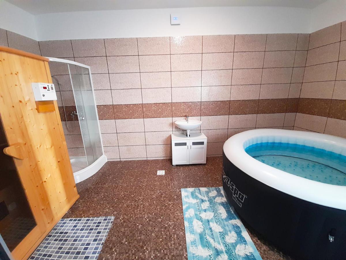 Matra Wellness Vendeghaz Hotel Parádsasvár Eksteriør billede
